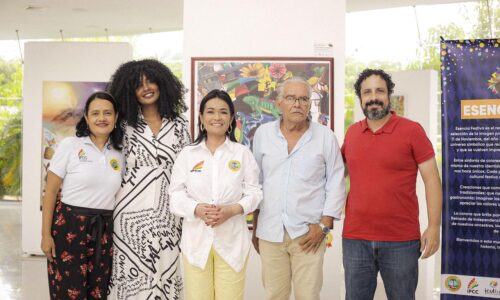 De izqda. a dcha.: Patricia Jerez, Rosmery Armenteros, Lucy Espinosa, directora del IPCC; Nemesio Castillo y Juan Andrés Chalela.