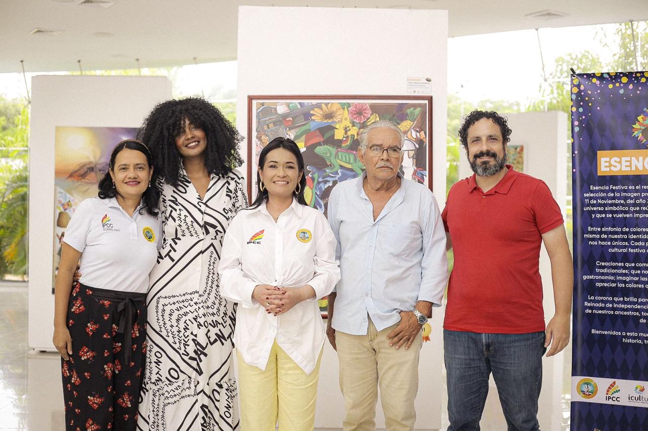 De izqda. a dcha.: Patricia Jerez, Rosmery Armenteros, Lucy Espinosa, directora del IPCC; Nemesio Castillo y Juan Andrés Chalela.