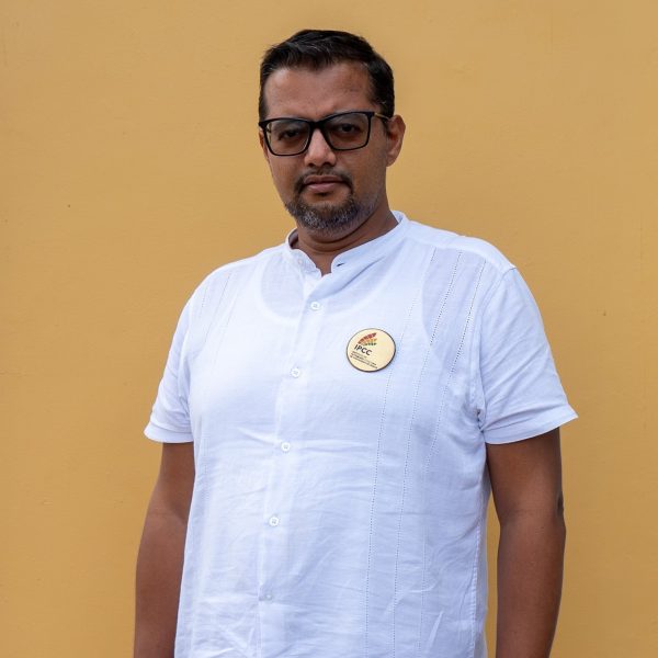 NÉSTOR VÁSQUEZ SANTAMARIA 1